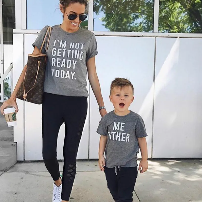 

Summer Family Matching Outfits Mom and Child Gray Short Sleeved Letter Printed Top Tees Baby Shirt