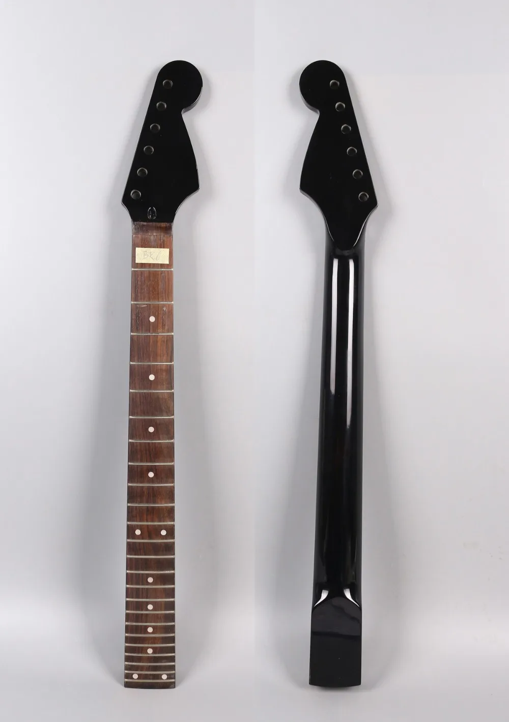 

Yinfente Electric Guitar Neck 24 Fret 25.5 Inch Rosewood Locking nut ST Electric Guitar replacement #bk6