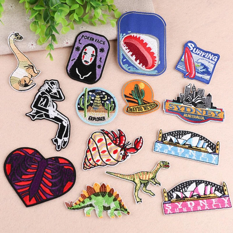 1 PC Fashion Embroidered Dinosaur Punk Series Dinosaur Cartoon Iron On Football Patches for Clothes DIY Appliques Cheap