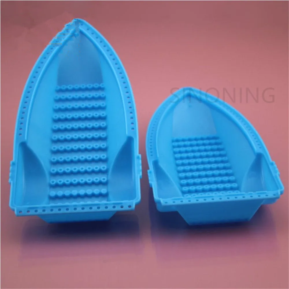 Blue frog boat cover, ship's hull, shallow bottom, can be used as a shallow bottom hull