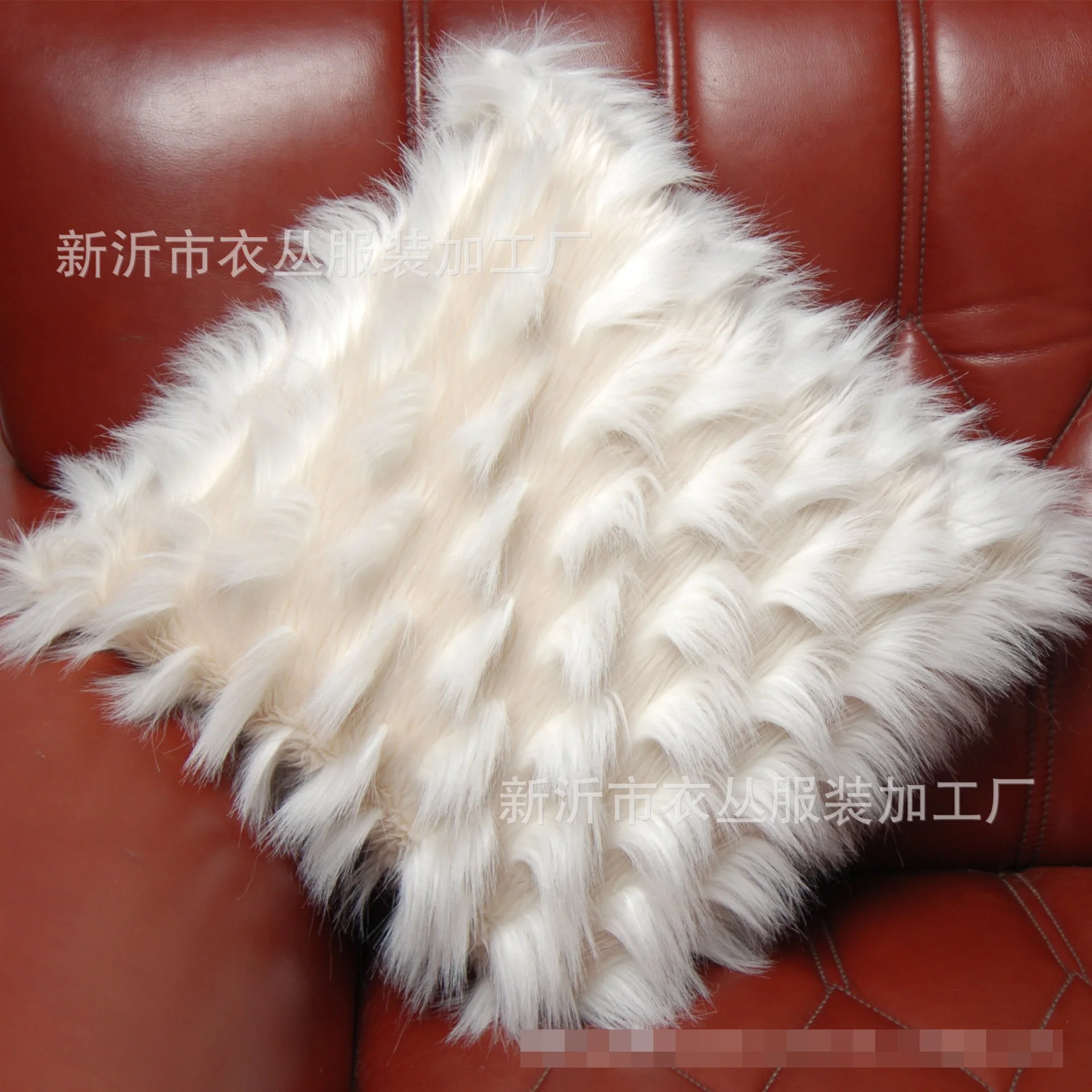 Искусственный Мех наволочка, Чехол на подушку белый 60*60 см