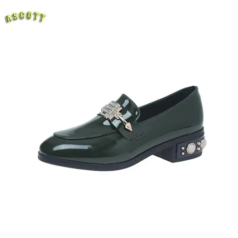The Fall Of The New Single Woman font b Shoes b font Head Small Leather font
