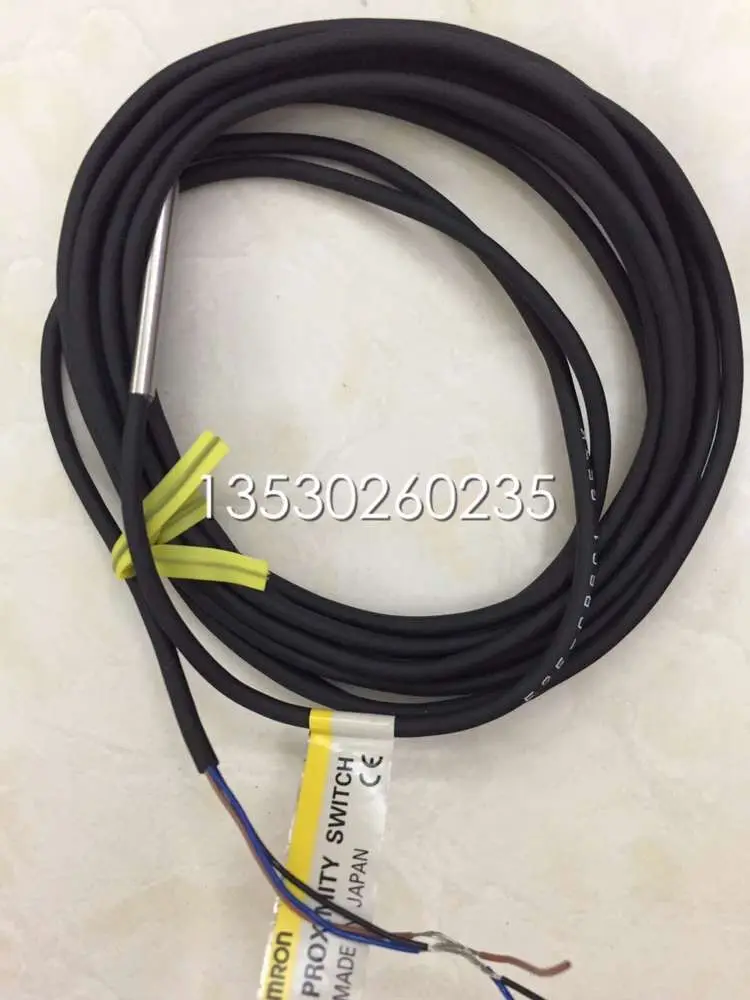 

E2E-CR6C1 Photoelectric Switch