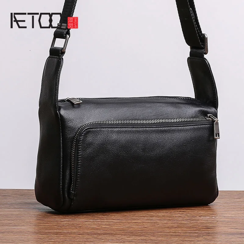 

AETOO Head cowhide single Shoulder bag male small bag horizontal business leather crossbody bag casual soft leather bag
