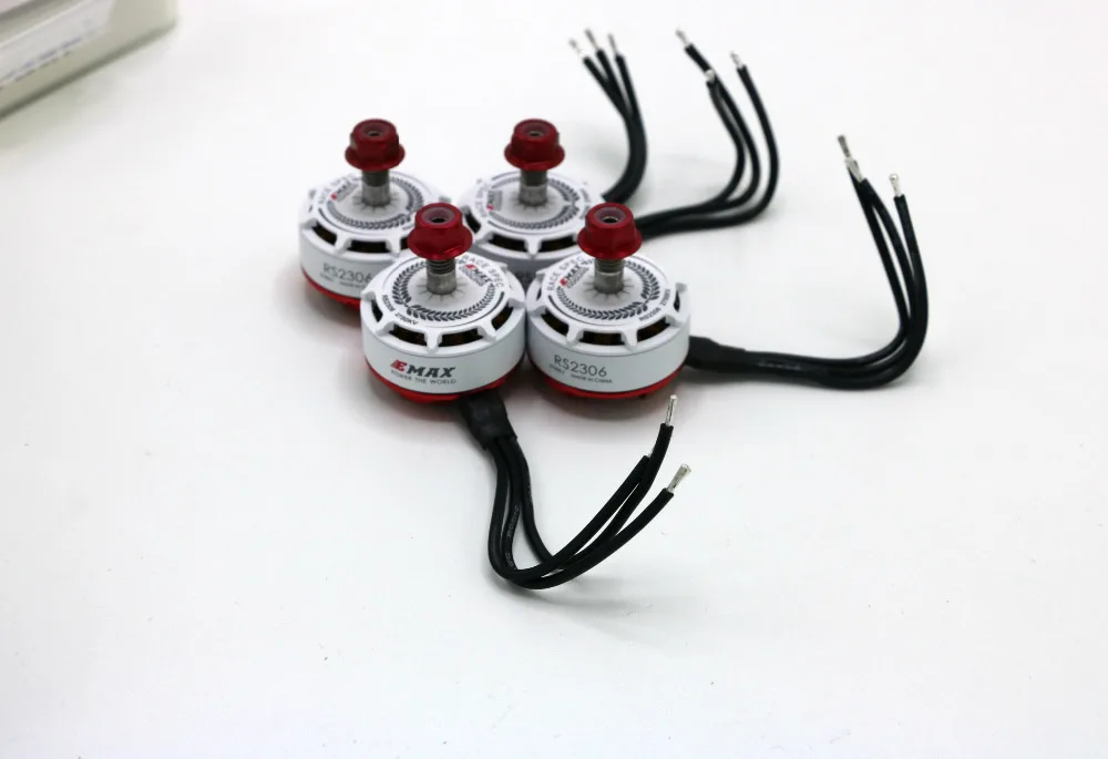 4 шт. EMAX RS2306 2400KV 2550KV 2750KV мотор белая версия для FPV RACER Квадрокоптер RC Дрон