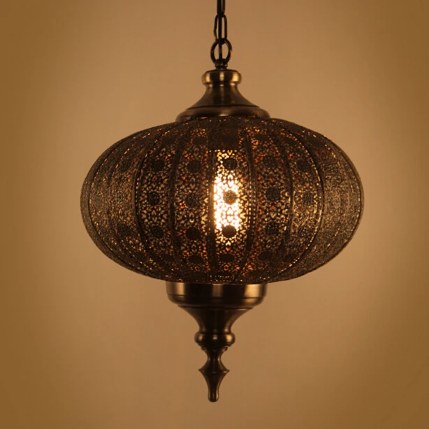 

Suspension Luminaire American Hollow Carved Retro Pendant Lamp Southeast Antique Bronze Lantern Pendant Light hanglamp