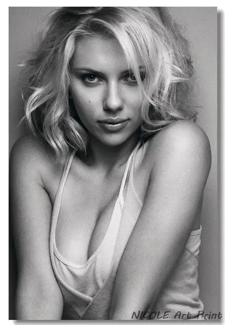 scarlet johansen sexy Scarlet johansen sexy