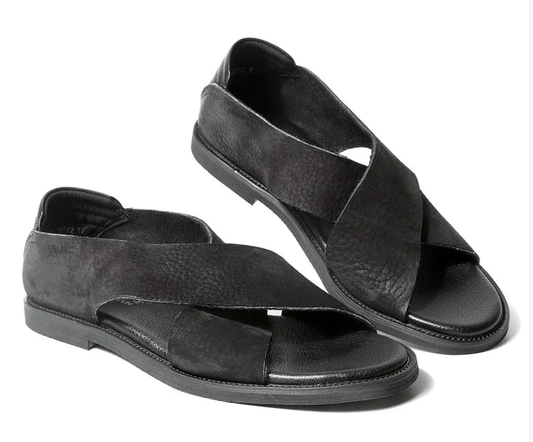 Новые летние модные Обувь кожаная для девочек мужской Повседневная кожаная обувь мужской ретро личности дышащие пляжные сандалии