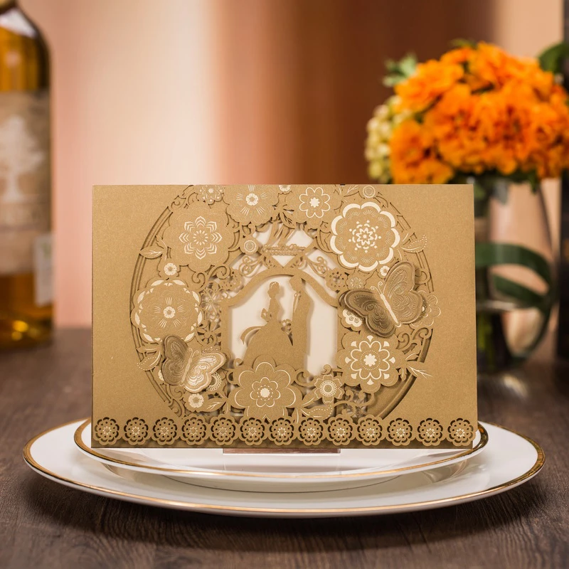 

(100 pieces/lot) Bride&Groom Gold Wedding Invitation Card Pop Up Butterfly Lace Flower Customize Print Marriage Invitation CX025