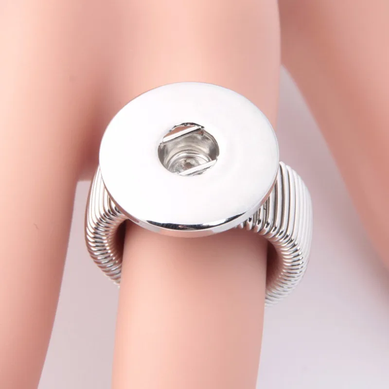 

jiao disi 2pcs Round Adjustable 18mm Snap Button Rings Jewelry For Snap Button Charms for women ring jewelry