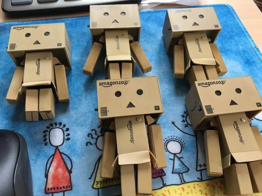 1 шт. милый японского аниме Danbo мини-игрушка фигурка танцора вер. Рисунок светодиодный светильник высокое качество японская коробка подарок