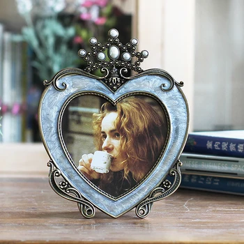 

5 Inch Metal Hanging Picture Photo Frames Wedding Table Crown Heart-shaped Baby Photos Frame Gift Ornaments Home Decor