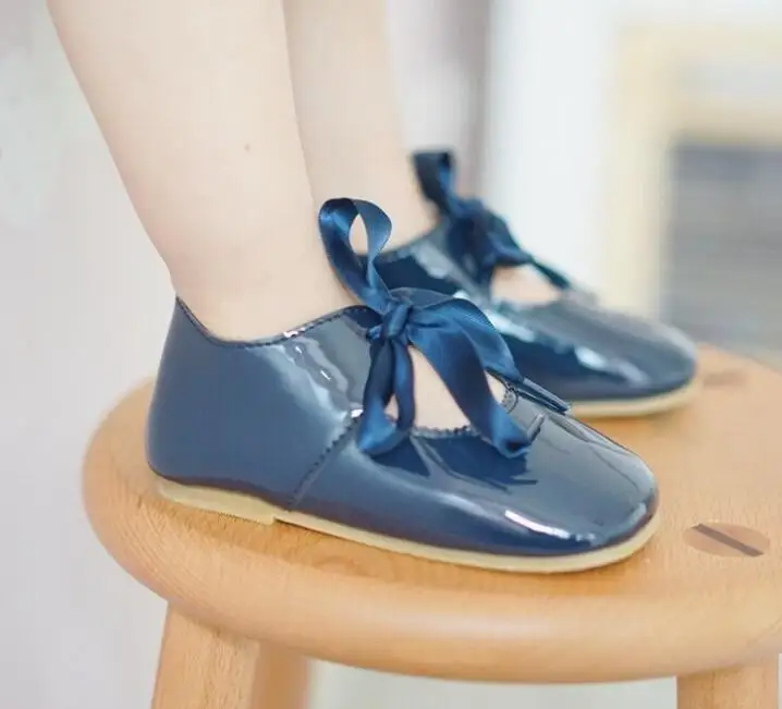 

Beautiful design Children girls sandals kids Non-slip Student shoes Lace-Up toddler baby mary jane Princess shoes hot sale