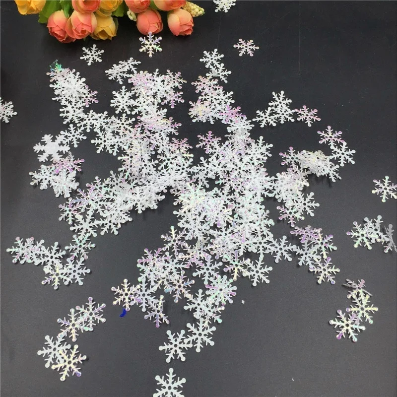 300pcs Shiny Delicate Snowflake Ornaments Christmas Tree Party Home Decor decals snowflakes decoration frozen party