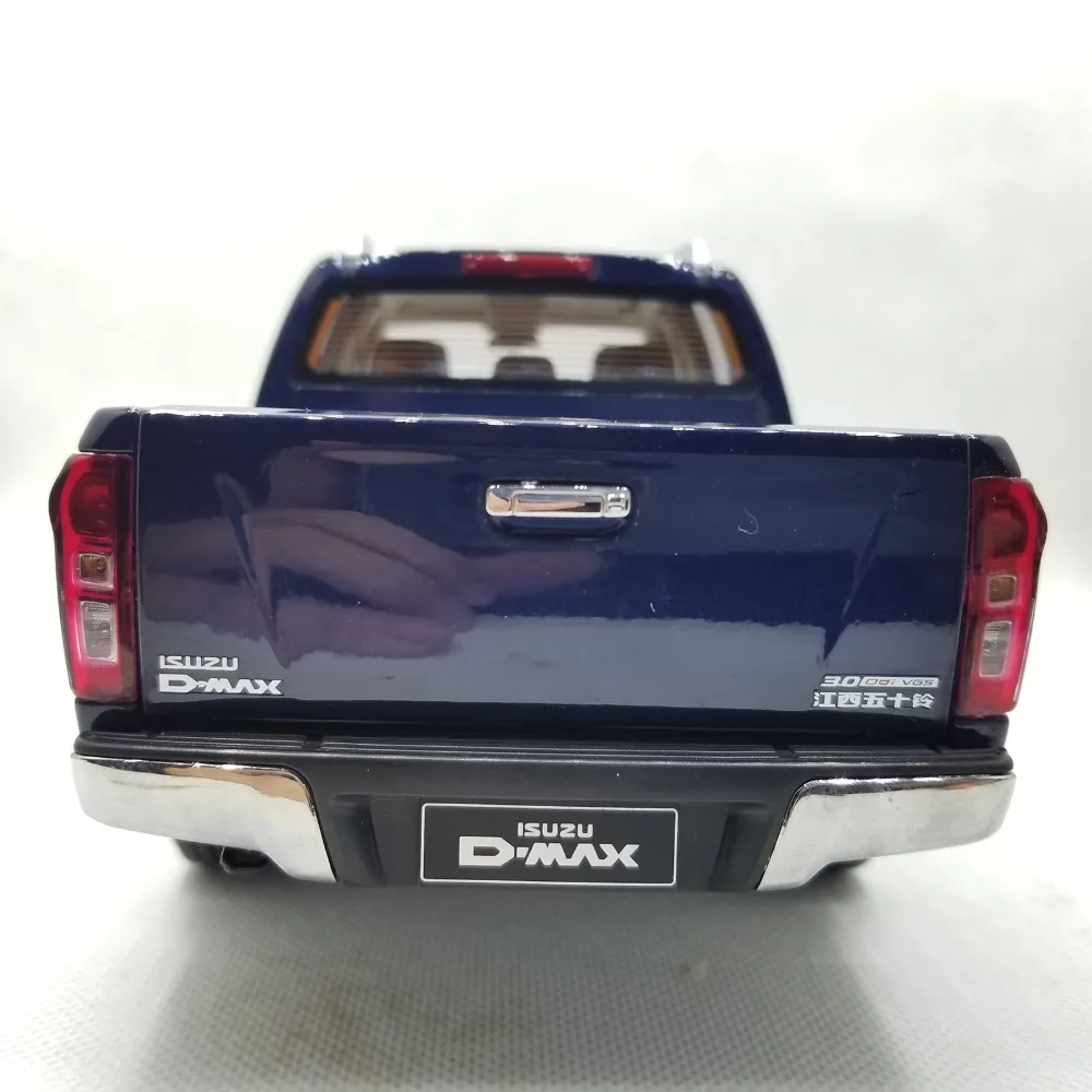 isuzu toy car
