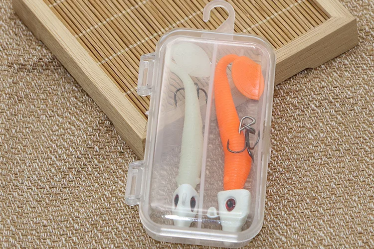 Fishing Lures Spinator Soft Lure 3D eye wobbler With Plastic Plate On Tail Sinking Action PVC Material Artificial Bait