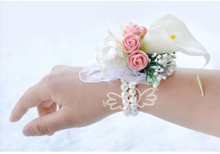 white wedding wrist corsage boutonnieres roses  (10)