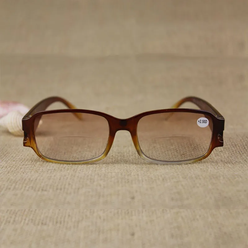 Специальная цена, пластиковая оправа, очки для чтения для женщин и мужчин, антирадиационные бифокальные очки для дальнозоркости+ 2,5 ультралегкие очки унисекс