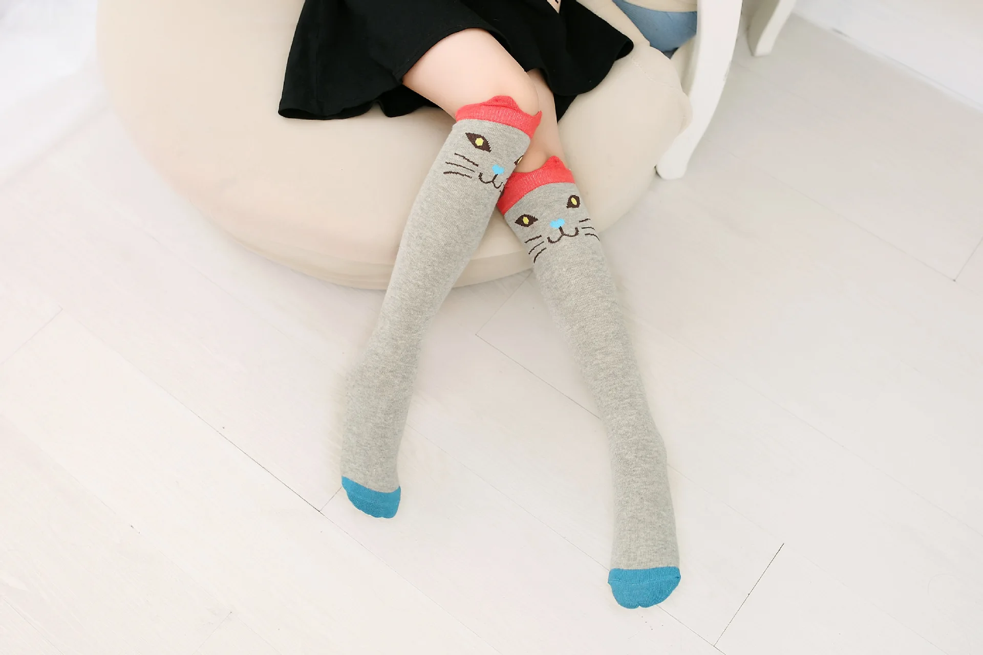 Новые хлопковые носки детские прямые носки до колена с объемными мультяшными кошачьими ушками носки для малышей теплые носки для девочек