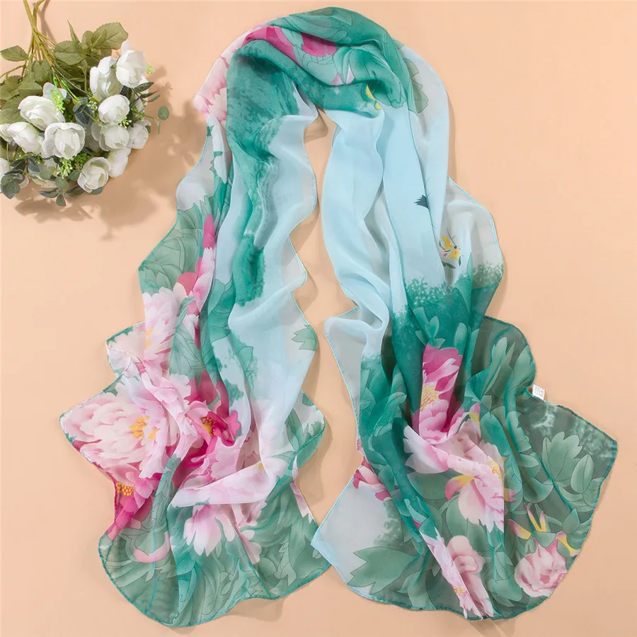 Новая весенняя и летняя популярная модель, разноцветный шифоновый шелковый шарф с принтом, Женская дикая Солнцезащитная шаль, декоративный шарф