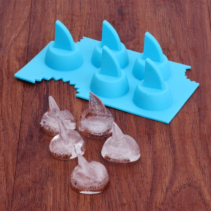 

1pc Creative Silicone Ice Cube Freeze Molds For Ice Cube Tray Maker 3D Form Ice Cream Tool Kitchen Utensil Chocolate Mould