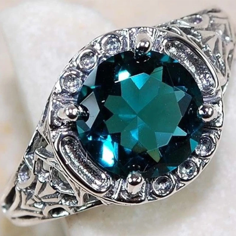 

New Concise Violet Crystal Ancient Love Female Big Purple Stone Ring Anillos Boho Vintage Femme Women Wedding Rings For Jewelry