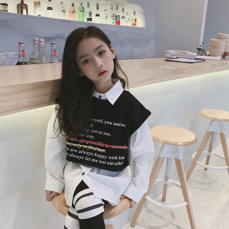 

Girls Korean version of the wild letter printing short vest two-piece shirt 2019 spring new children's tide