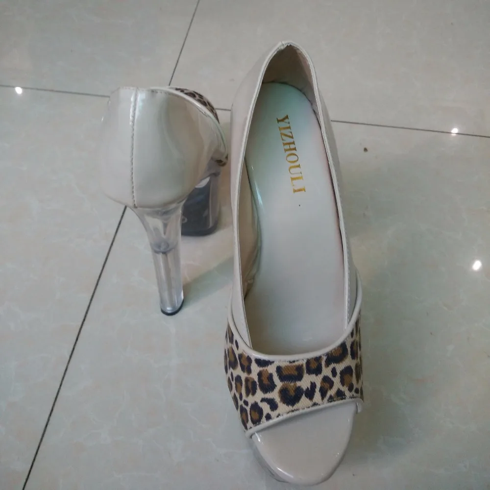 Ultra high heels and hollowed-out women's shoes with a new sexy fish bill and a leopard print 17-18cm wineglass