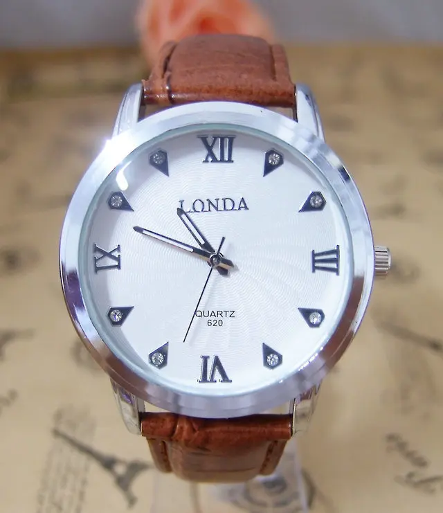 

Luxury Top Brand Pu Leather Watches Men Women Sports Clock Quartz Wrist Watches Relogio Masculino londa-5