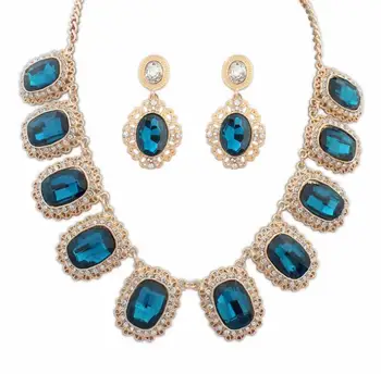 

Poem snow Delicate and luxurious jewelry and noble gas Necklace Earrings Set decorations