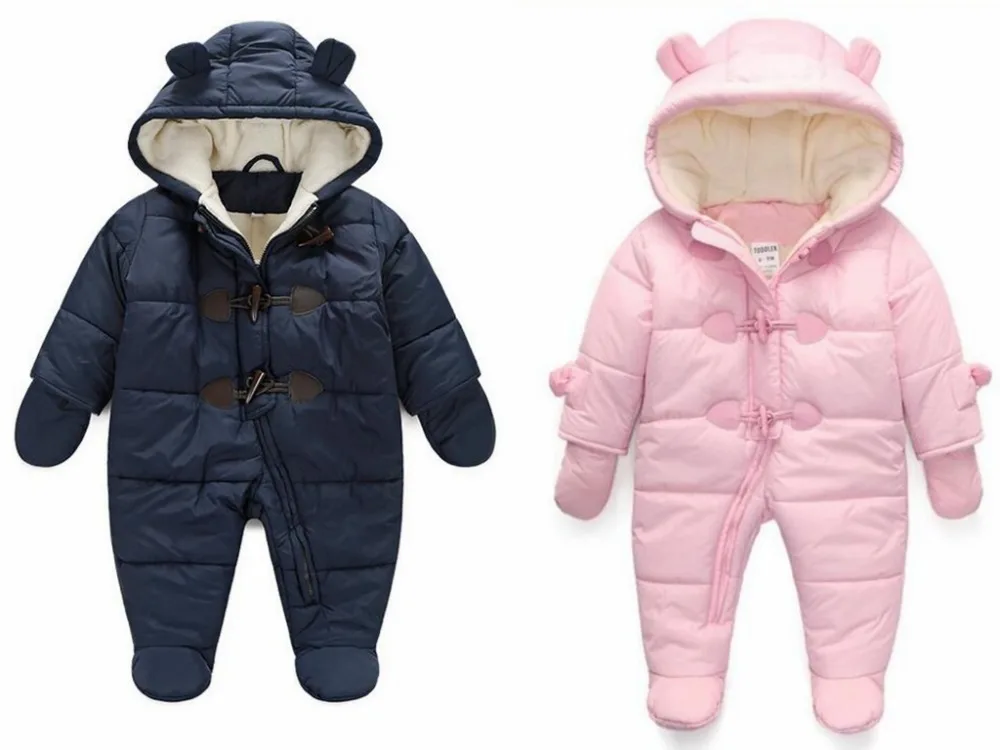 Popular in Competitions Soft one-piece footed sleepers help your baby stay warm all night by keeping him toasty from head to toe. For an extra layer, put a bodysuit or undershirt underneath the sleeper. A terrific alternative to a blanket is a sack or wearable blanket that zips up the front and can be worn over a sleeper.
