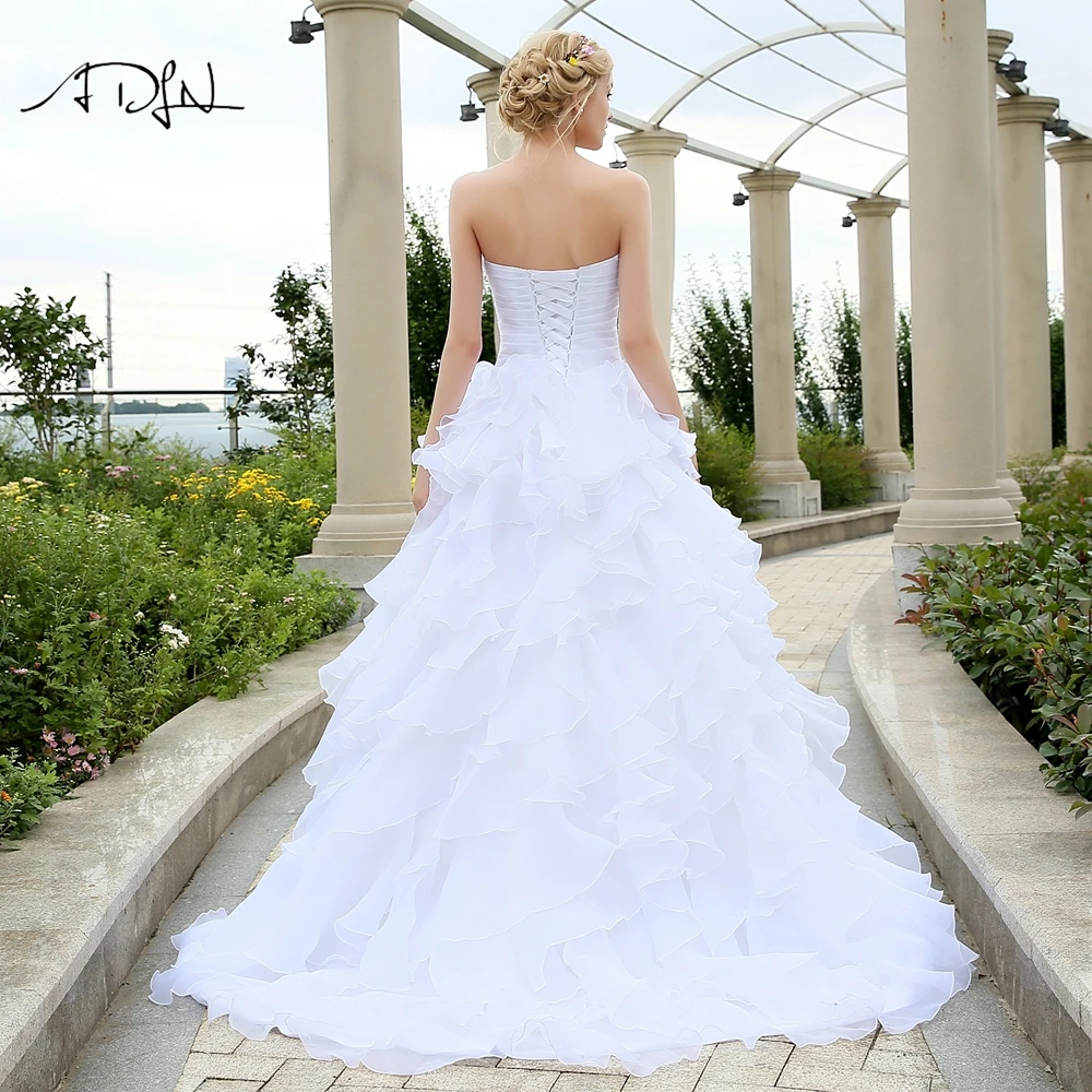 Casamento com Ruffles Branco Marfim Organza Frisado