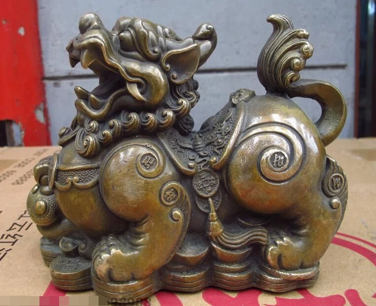 

Chinese Royal Classical Bronze Lucky Wealth Coin lion Kylin Kirin Pi Xiu statue