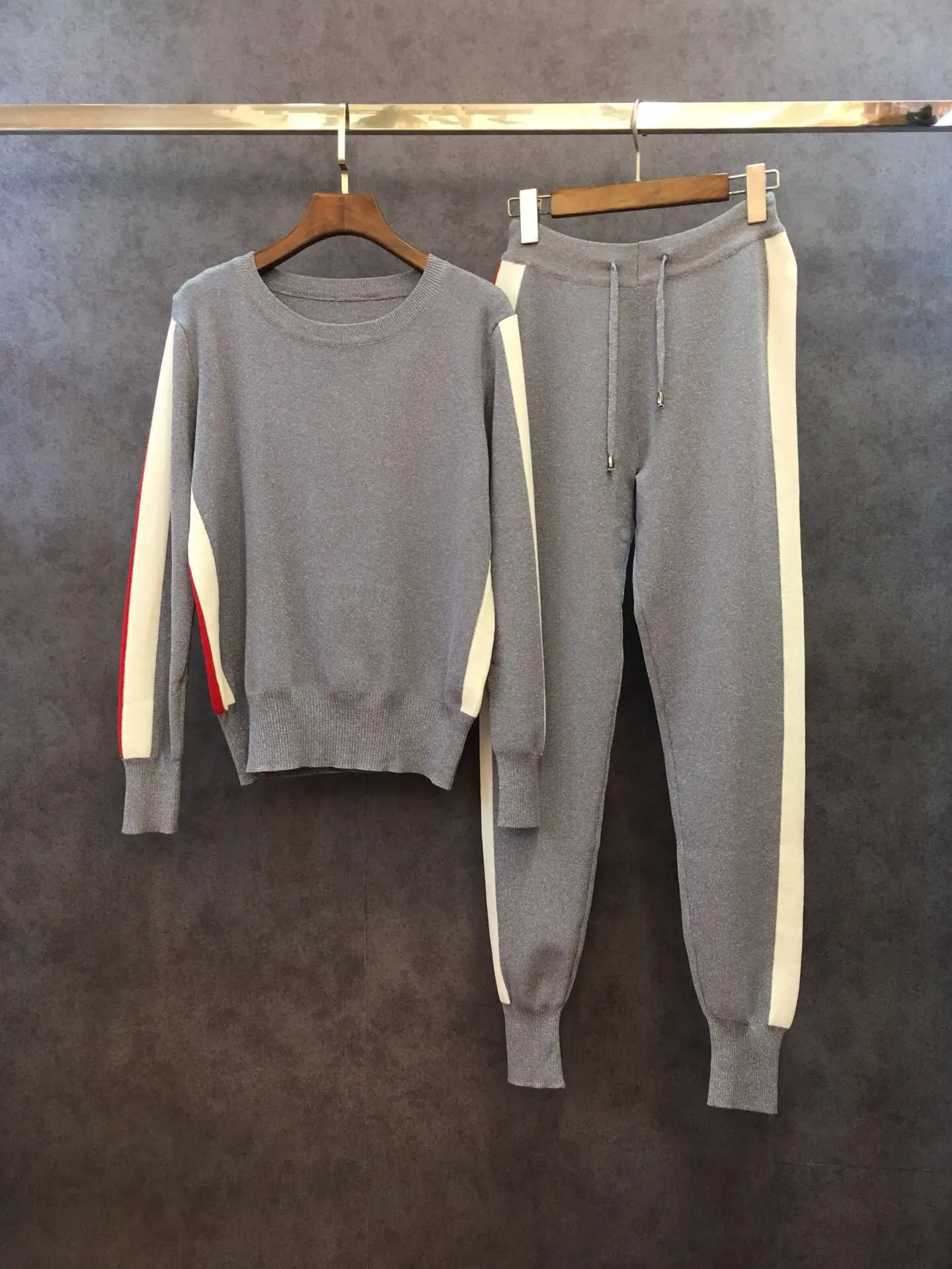 

2018 Polyester Limited Full Women's Set Fashion New Loose Sweater And Casual Pants Color Matching Knitted Suit Women Tracksuit