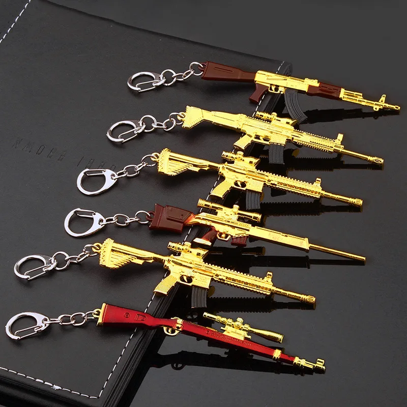 

12 CM Battle Royale Action Figure Gun Model Keychain Metal FORTNIGHT Item Game Accessories Weapon Action Figure Toys Kids Gifts