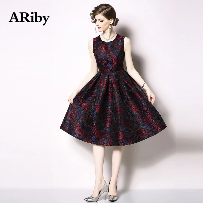 

Party Dress Women Elegant Dress 2019 New Summer Lady Fashion Vintage Floral Printed Sleeveless O-Neck A-Line Red Dress Plus Size