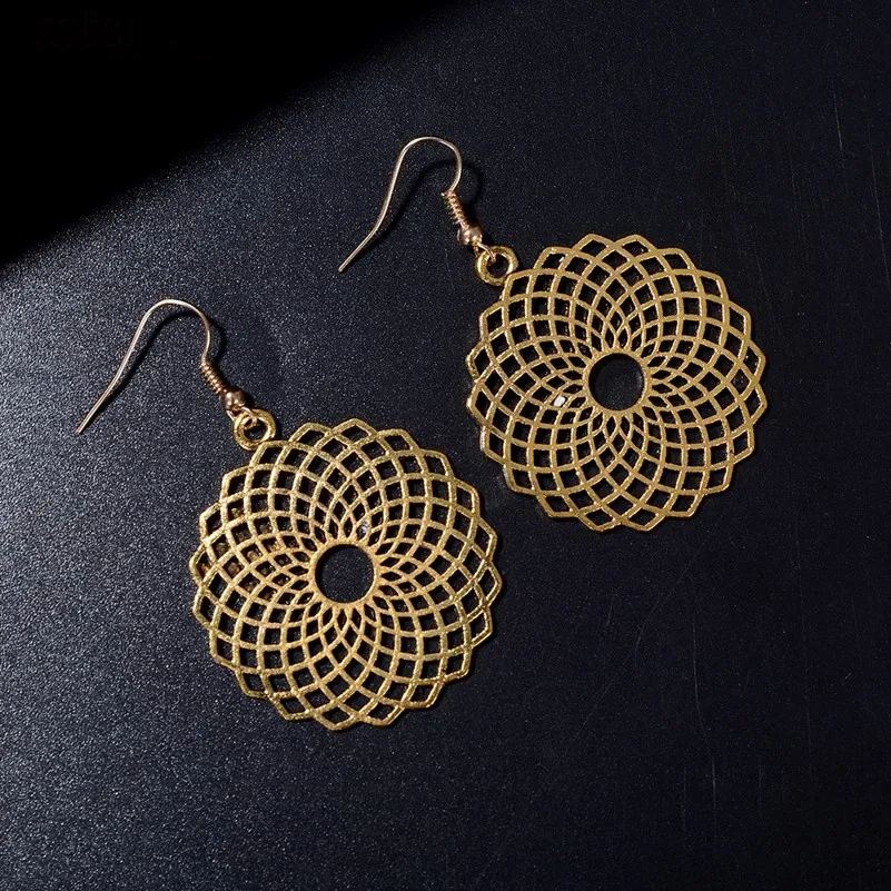 

Retro Hollow Round grid drop Earrings Women Boho Vintage Tibetan Silver Gold Ear Hook Tribal Earrings Circle Dangle Earrings