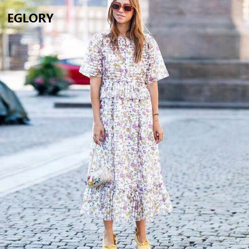 

Top Quality New 2019 Summer Ethnic Style Dress Women O-Neck Purple Floral Print Tunic Buttons Short Sleeve Mid-Calf Lace Dress