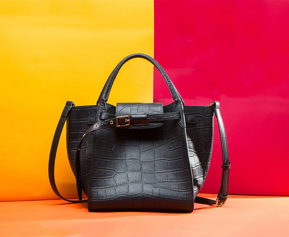 C3018-black_01