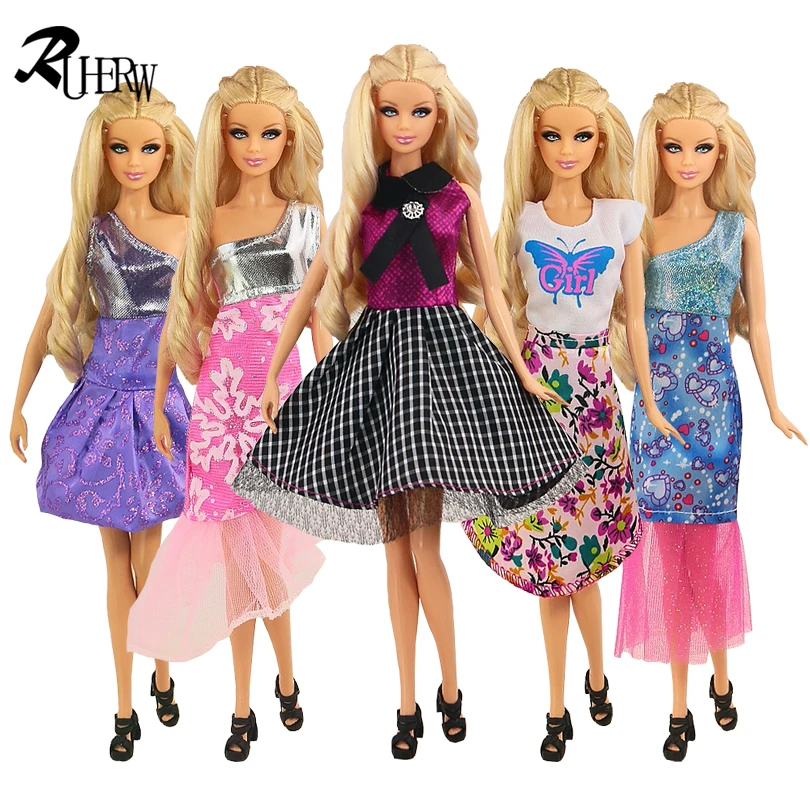vetements poupees barbie