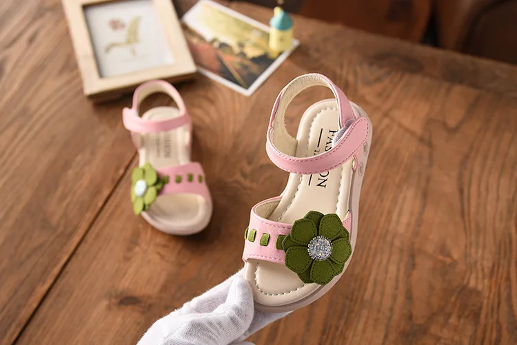 Детские Новые летние Стильные сандалии для девочек с цветами Украшенные принцесса обувь детская пляжная обувь EUR 26-36 #1