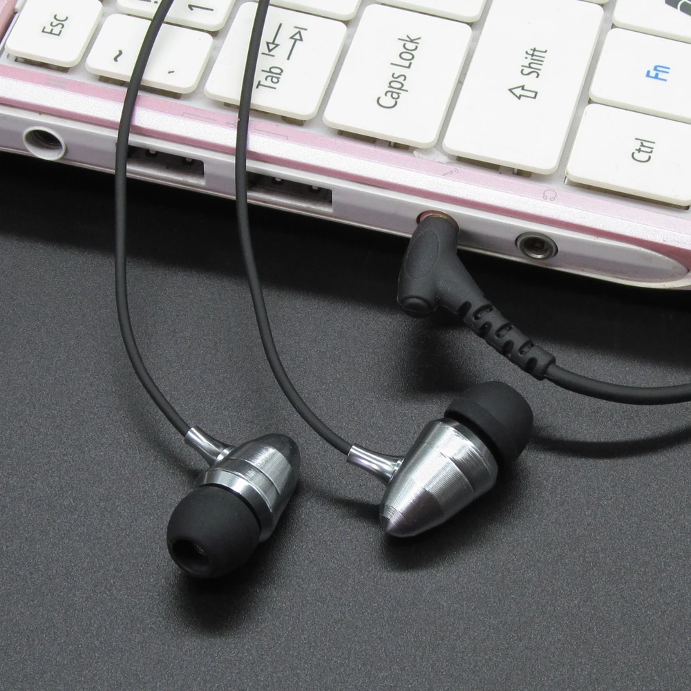 SZKOSTON-Metal-In-ear-Earphone-Professional-Sound-Quality-Heavy-bass-headphones-with-mic-For-Mobile-Phone (1)