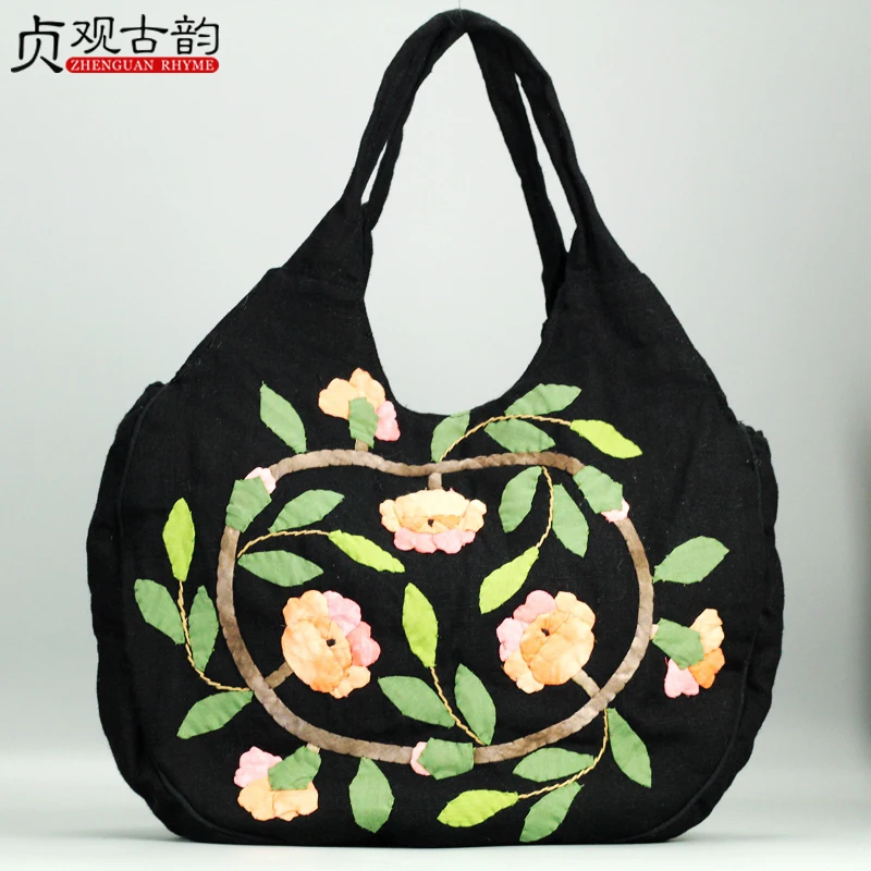 

NoEnName New Elegant Canvas Women Bag National Style Flowers Embroidery Casual Shoulder Bag High Capacity Outdoor Handbags