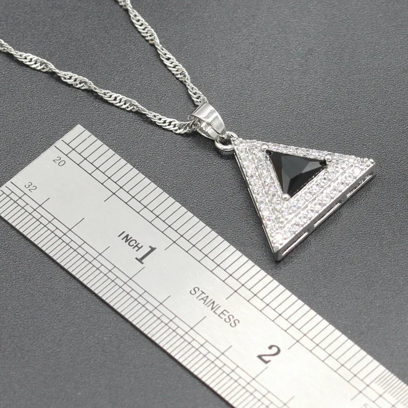 11JS011 (4)
