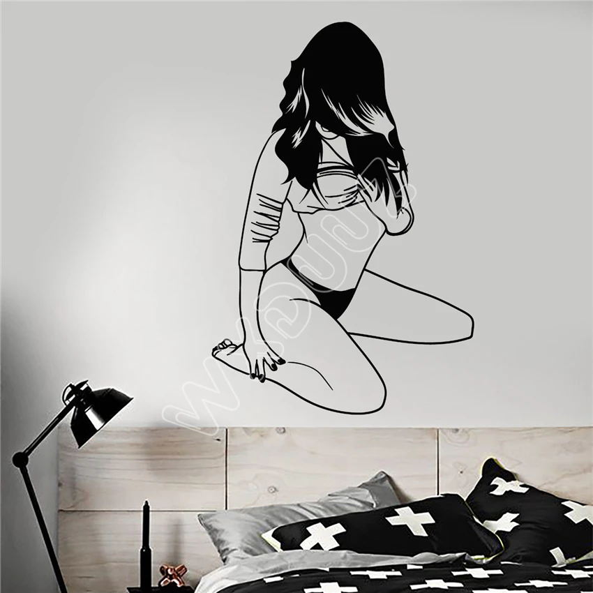 

WXDUUZ Vinyl Wall Decal Hot Sexy Girl Adult Bedroom Decor Stickers kitchen living room Vinyl Wall Sticker Home Decor B574