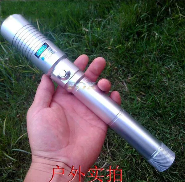 

2016 New Powerful laser lasers burning torch laser 500000m 450nm blue laser pointer paper burning self Satellite laser