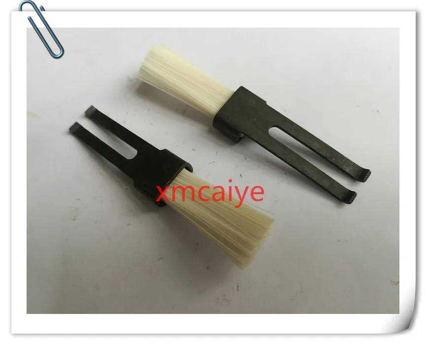 10 piece 66.028.109F spare parts printing machine feeder brush SM74