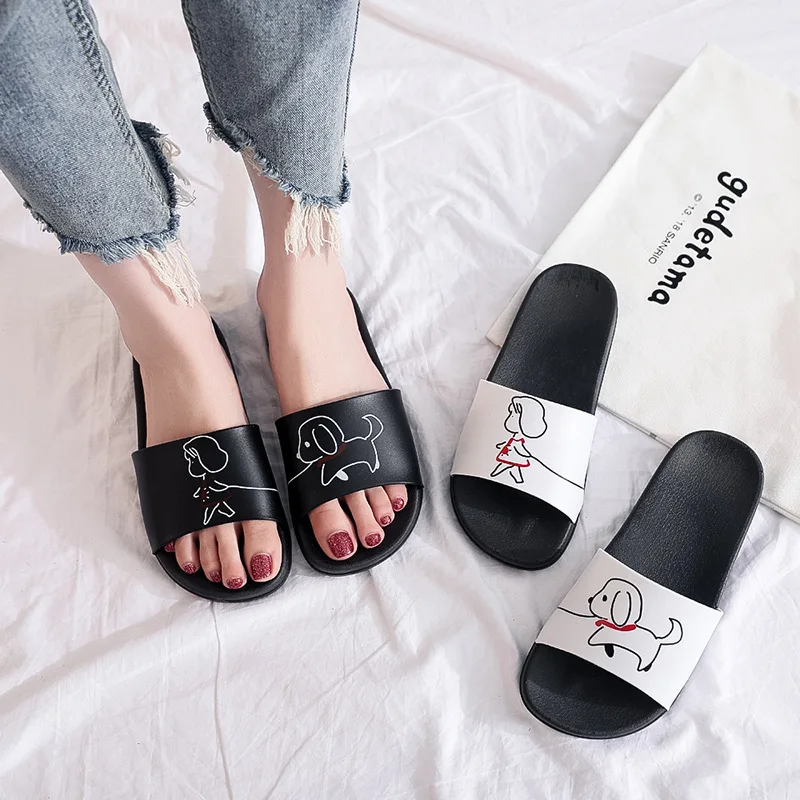 

2019 Summer Shoes Women Slippers Cartoon Dog Sandals Flat Comfortable Beach Shoes Slides Cute Funny Bathroom Floor Home Slippers