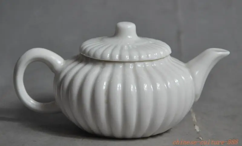 

Crafts statue christmas Exquisite chinese Dehua Porcelain Glaze statue TeaPot Tea maker tea set halloween
