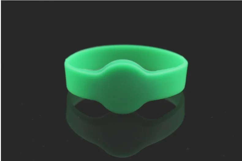 500 шт./лот 60 мм без логотипа 125 кГц TK4100/EM4100 чип RFID Браслет Водонепроницаемый силиконовый браслет